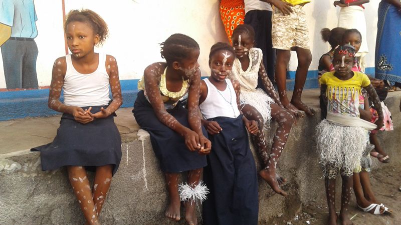 Becas niñas Congo